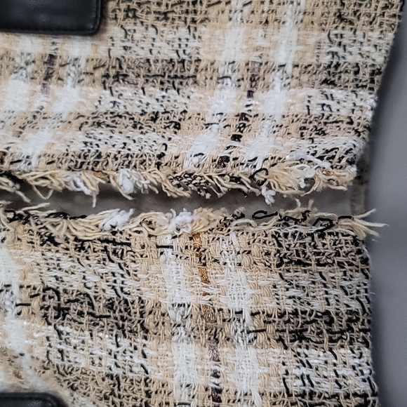 Zara Tweed Jacket, Size Medium - Picture 6 of 14